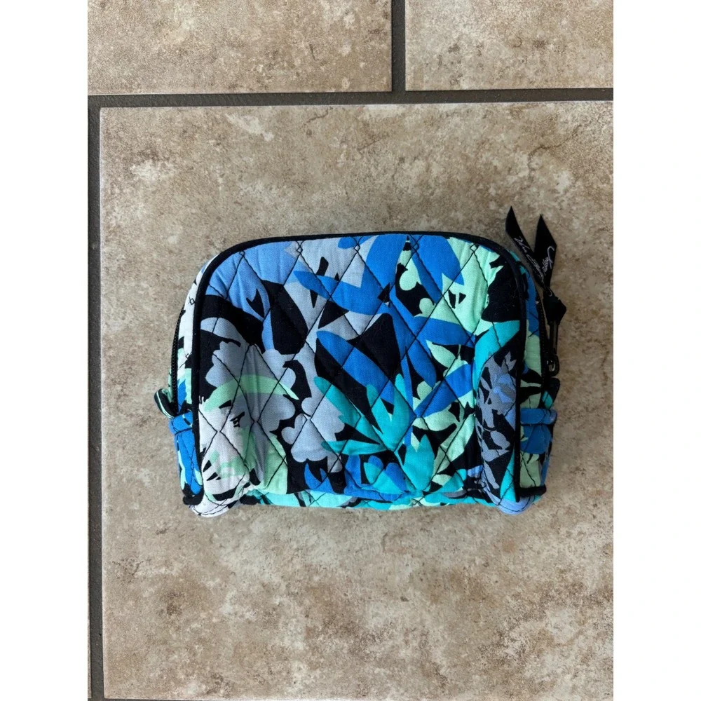 Vera Bradley Blue Teal Floral Quilted Cotton Cosmetic Makeup Travel Bag Pouch